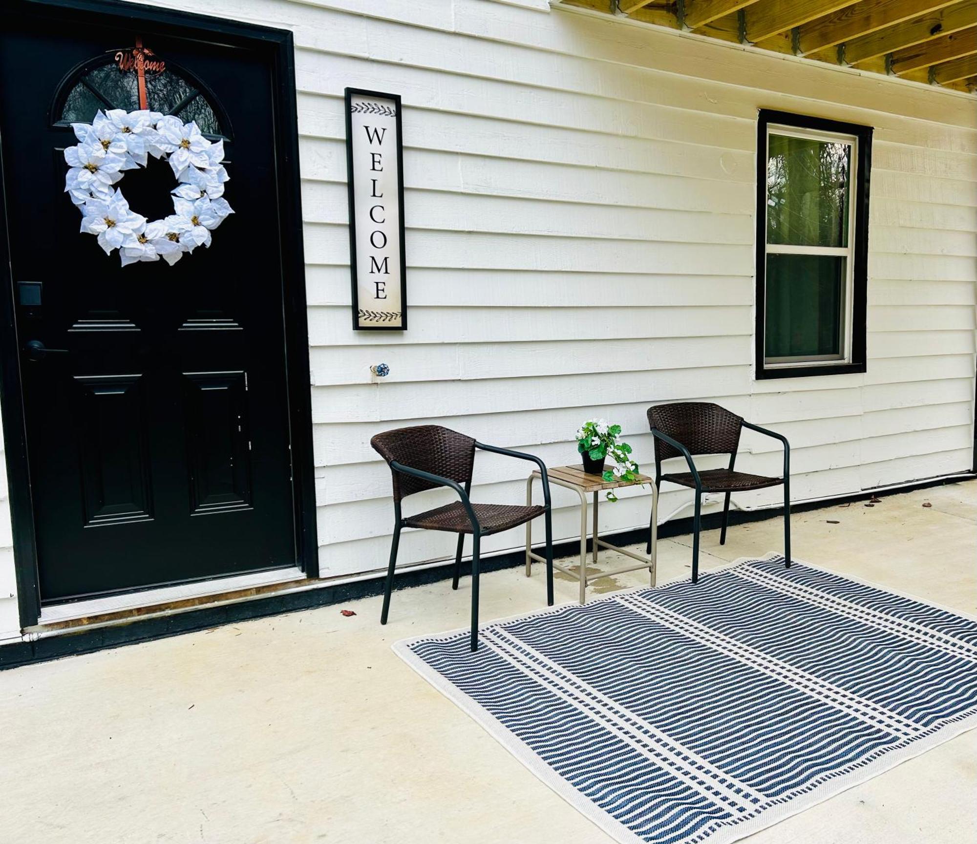Comfy Lower Lvl Apt With Jetted Tub Near Uptown And Unc Charlotte Extérieur photo